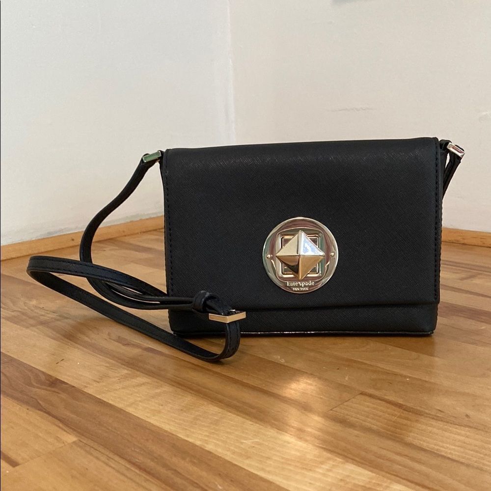 Kate Spade Black Classic Chic Newbury Lane Sally Crossbody Purse